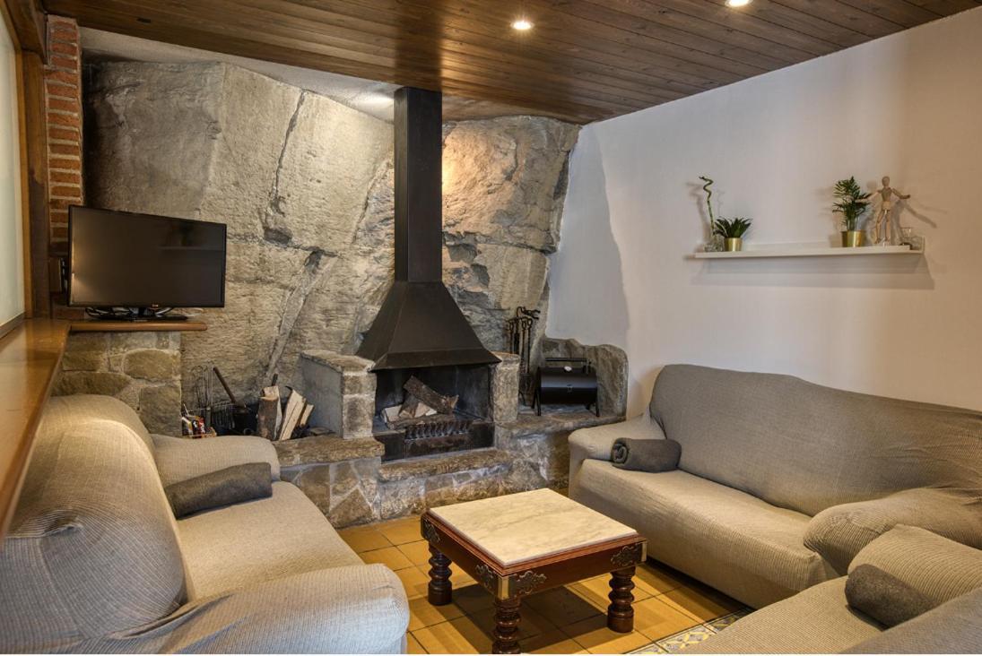 Nastura Casa Rural L'Art Guest House Rupit Ngoại thất bức ảnh